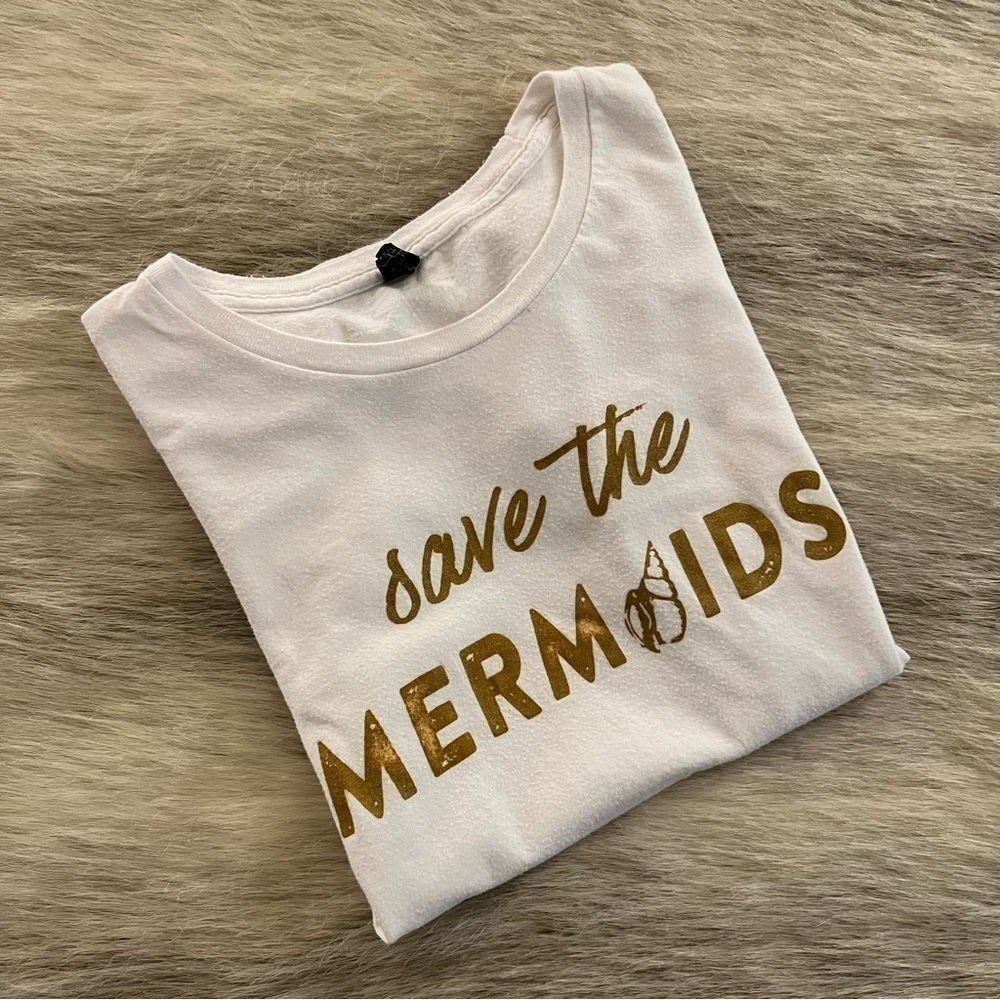“SAVE THE MERMAIDS” S White Short Sleeve Baby Tee Retro Gold Lettering Crew Neck - Picture 4 of 8